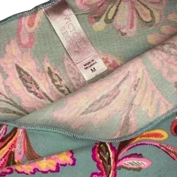 Victoria’s Secret Bikini Cover Up Multicolored - Picture 6 of 6